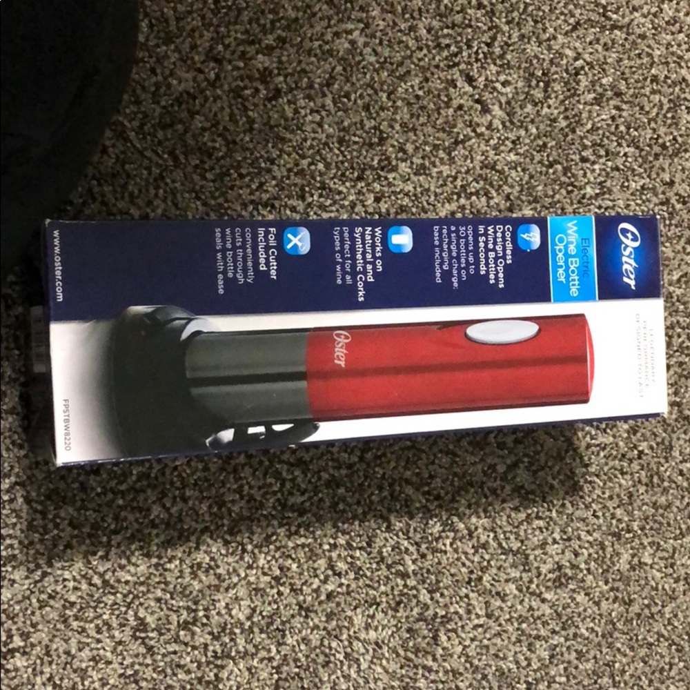 Electric wine opener NWT
